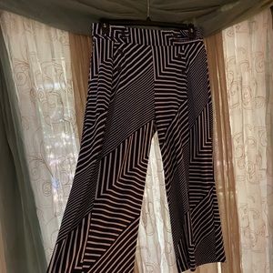 Lady’s summer capris